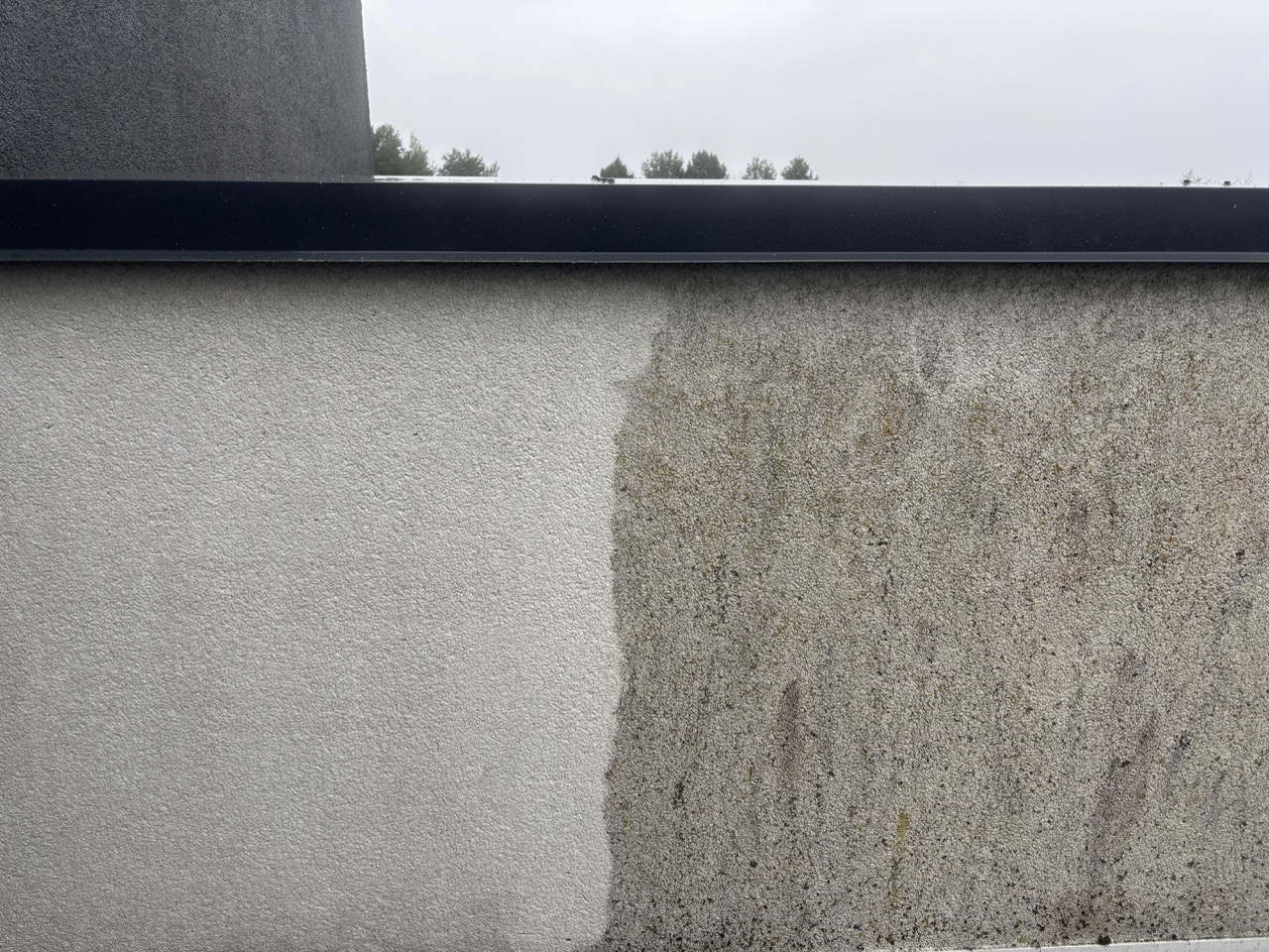 Fassaadi ja katuse pesu survepesuriga